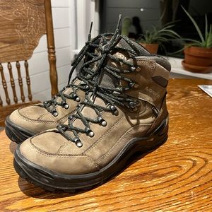 Lowa Renegade GTX Mid - WOMENS